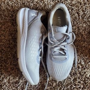 Womens Under Armour Shoes Size 8